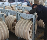 Conductor de nylon Stringing Pulley Blocks de las ruedas de la bujía métrica con el marco de acero galvanizado