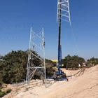 La línea de transmisión de poder 132KV HDG enreja la torre de acero