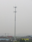 Alto acero ligero Q235 Q420 de la torre del palo de las telecomunicaciones del emplazamiento de la obra
