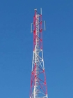 Torre de acero tubular de las telecomunicaciones con la inmersión caliente galvanizada y los soportes