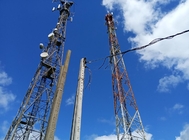 Línea de transmisión torre de acero tubular de las telecomunicaciones para el emplazamiento de la obra