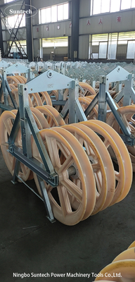 Línea de transmisión de construcción de acero con el conductor del cable de la malla de la polea