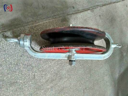 Bloque de alambre profesional con carga nominal de 10-40KN y capa de aluminio para el anclaje seguro en líneas de transmisión