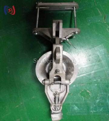 Bloque de cuerda universal con un diámetro de malla de 178x76 mm y una carga nominal de 10KN para la instalación versátil de conductores aéreos