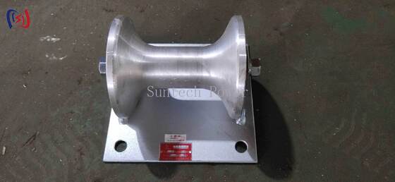 Rodillo de cable de carga nominal 5KN con soporte de aluminio fundido para instalación de cable subterráneo de 150-160 mm