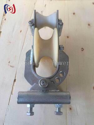 Bloque de ensamblaje de conductores de aluminio/folga de nylon de 20KN para ensamblaje de transmisión en tres direcciones