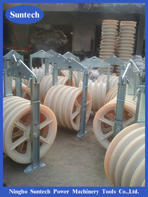 línea aérea de nylon de la polea de nylon de 822m m ACSR 630 MC que ata bloques para el conductor