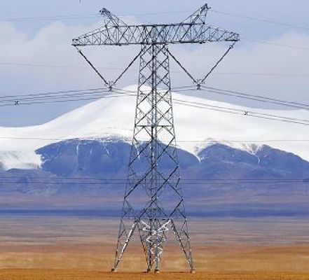 Línea de transmisión eléctrica de acero del ángulo de la alta tensión torre JIS H8641