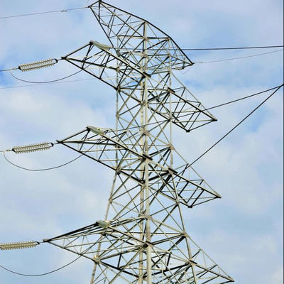 ASTM A123 galvanizados enrejan la torre de acero para la línea de transmisión