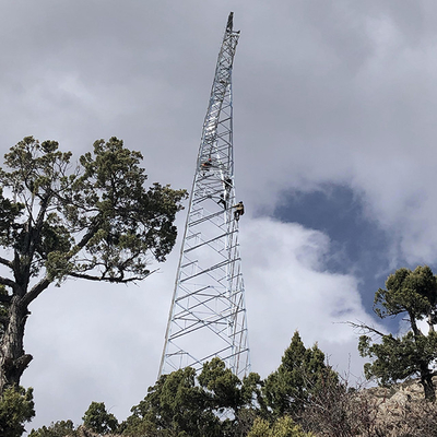 La inmersión caliente galvanizada pesca el hierro con caña 10 - línea de transmisión de arriba 500kV torre