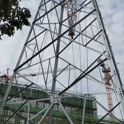 la línea de transmisión 110kV galvanizó el pilón de acero del enrejado del ángulo