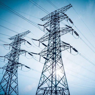 Pilones de alto voltaje de acero de la electricidad del ángulo del enrejado del HDG
