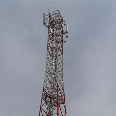 4 ángulo angular de la electricidad de la pierna 100M Telecom Steel Tower poste