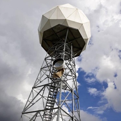 La torre de la telecomunicación de la antena 110KV galvanizó la estructura de acero angular del radar