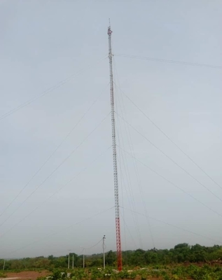 Triángulo de acero galvanizado de la torre monopolar autosuficiente