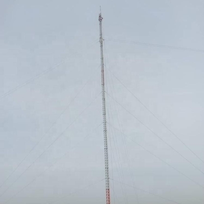 0 - torre galvanizada de acero del palo de los 200m Guyed con el pararrayos de los soportes