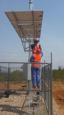 La torre de acero de la telecomunicación del sistema del relámpago del enrejado galvanizó
